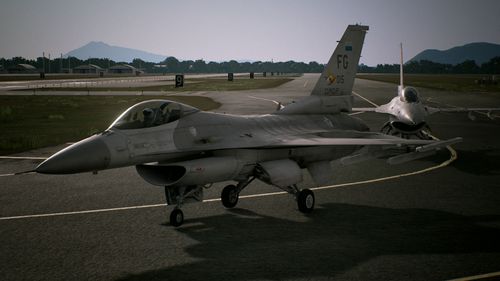 AC7 F-16C.jpg