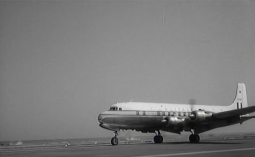 Callaghan-3 DC-6B.jpg