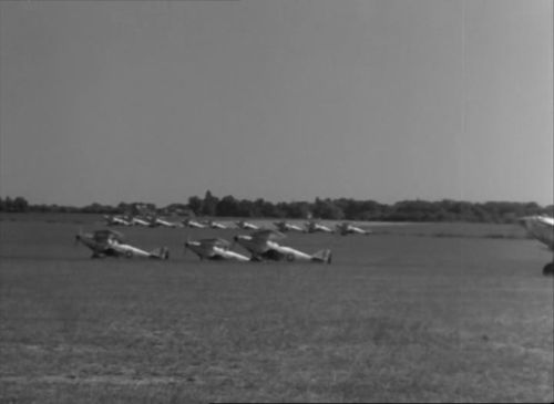 Josser in the Army (1932)plane2 1.jpg