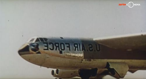 LeSpieVengonoDalSemifreddo B-52c.jpg