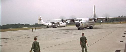 TheGreenBerets C-130 16mn30.jpg