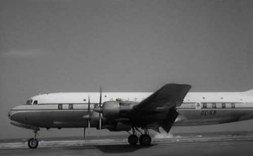 Callaghan-3 DC-6Bb.jpg