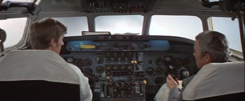 ClanSic DC-8 cockpit.jpg