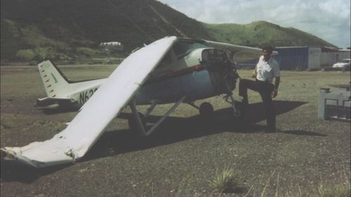 StBarth Cessna-broken.jpg
